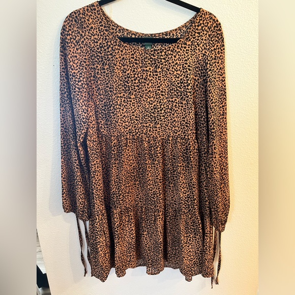 Leopard print dress - Picture 2 of 5